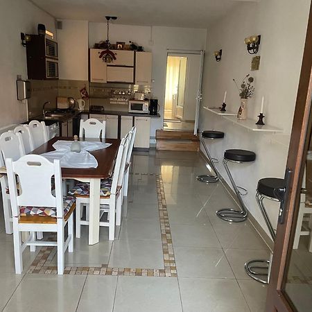 Apartament Casa Nicoladis Zărneşti Zewnętrze zdjęcie