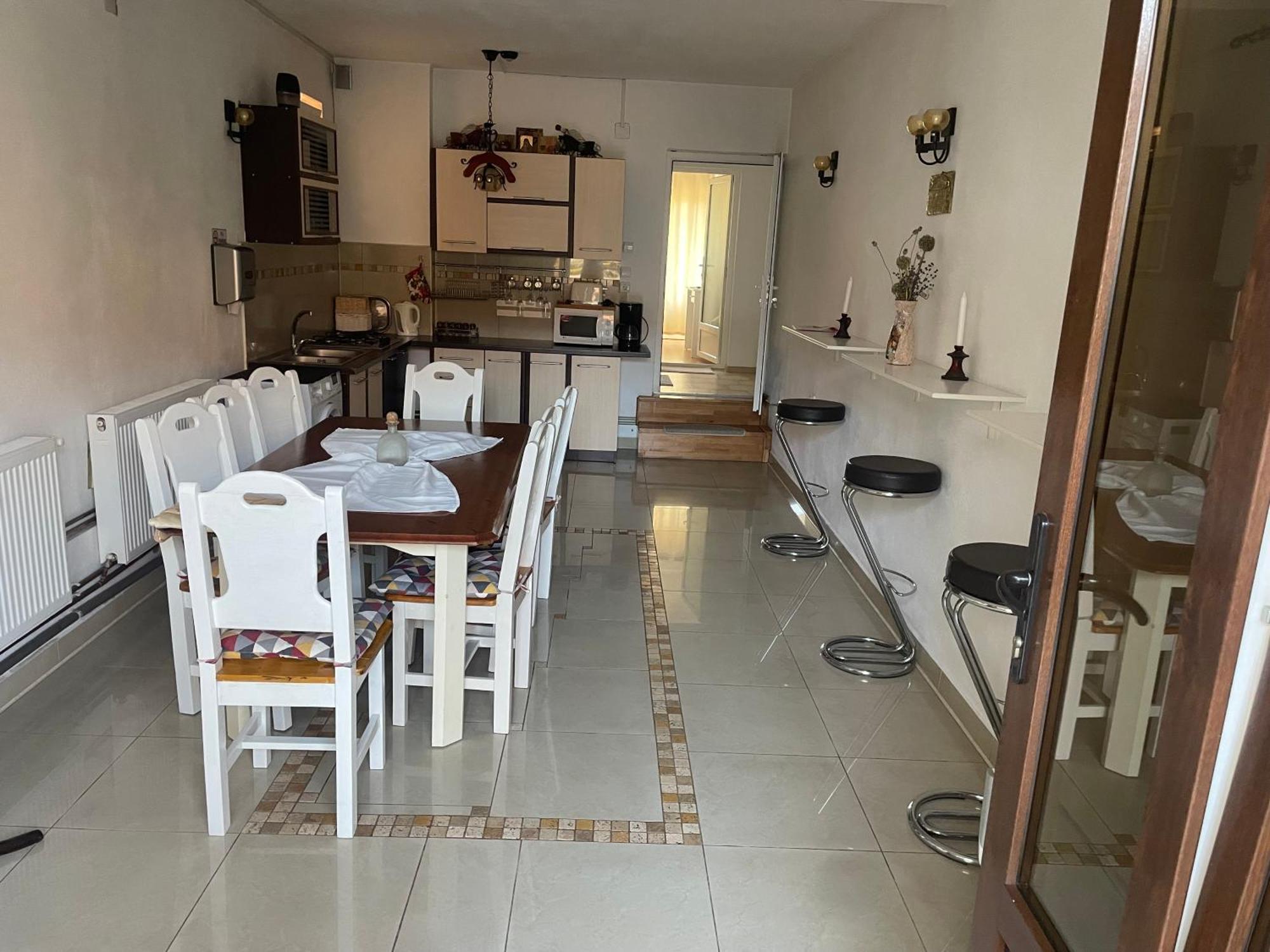 Apartament Casa Nicoladis Zărneşti Zewnętrze zdjęcie