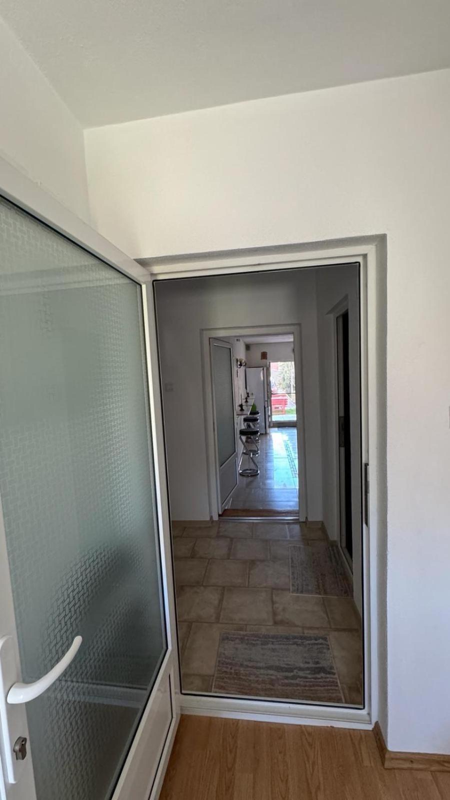 Apartament Casa Nicoladis Zărneşti Zewnętrze zdjęcie